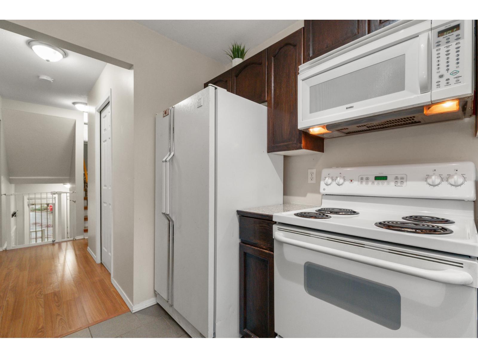 4 46375 CESSNA DRIVE|Chilliwack Proper South