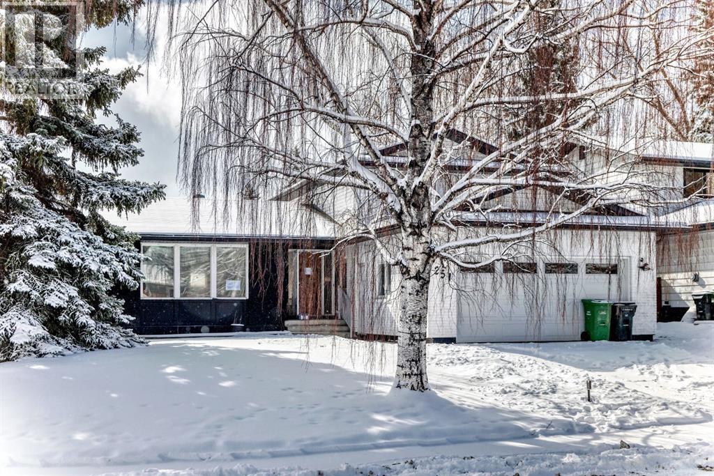 251 Cannell Place SW