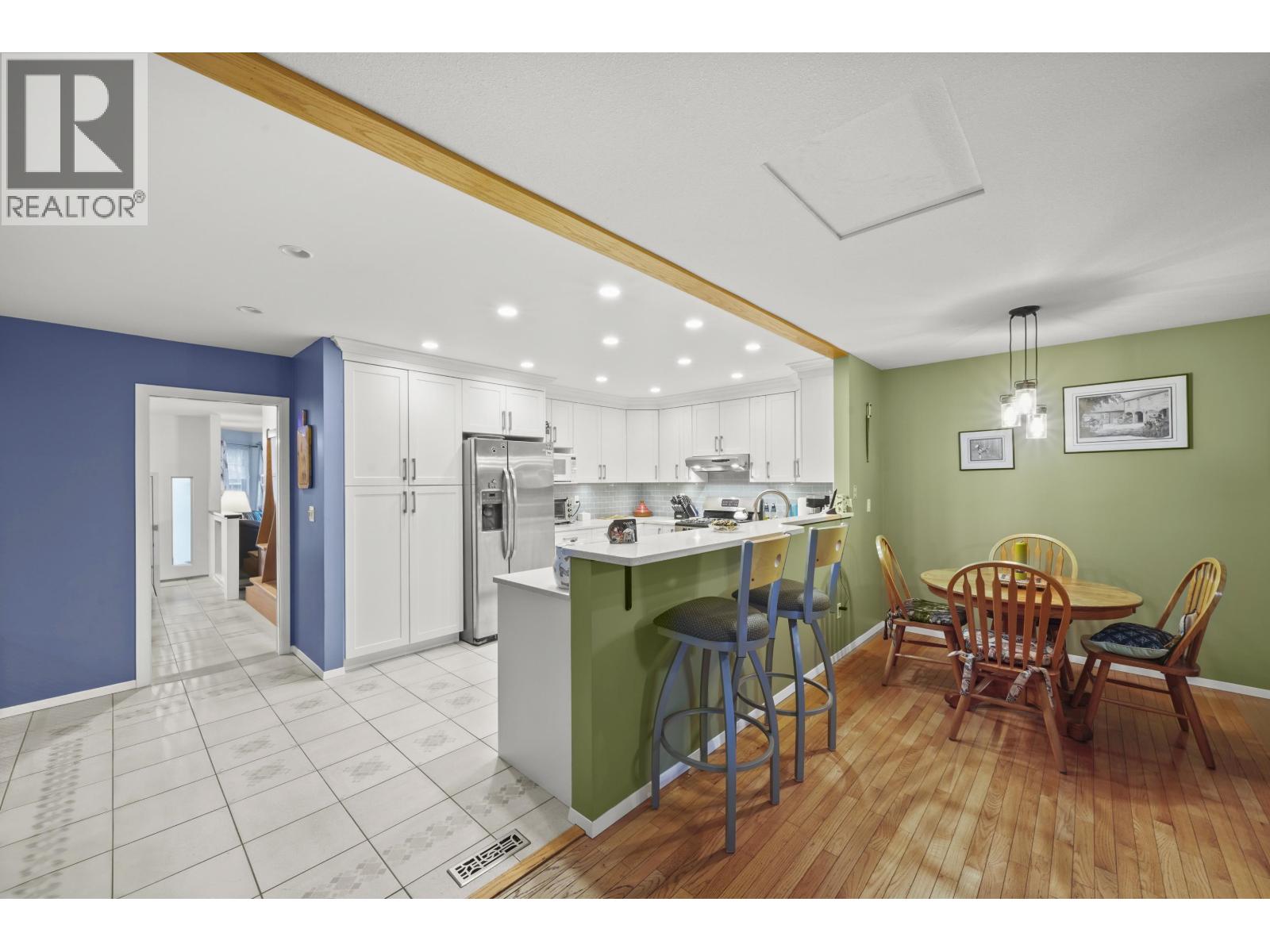 19607 SOMERSET DRIVE