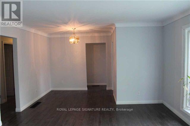 282 NORMAN ROGERS DRIVE
