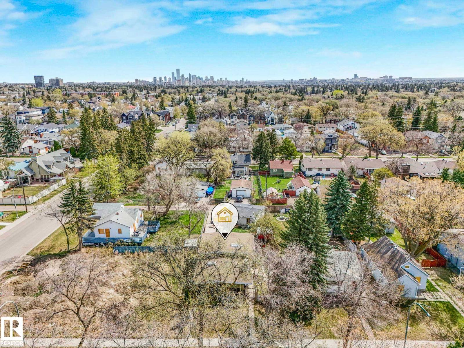 9735 155 ST NW