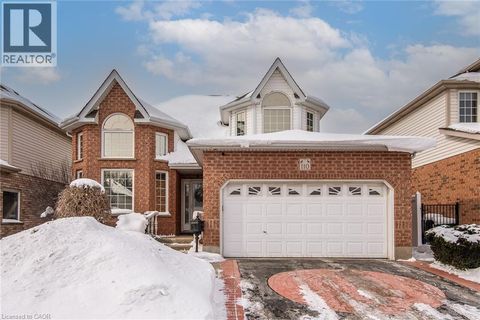 110 DEER RIDGE Drive Kitchener ON N2P2K9