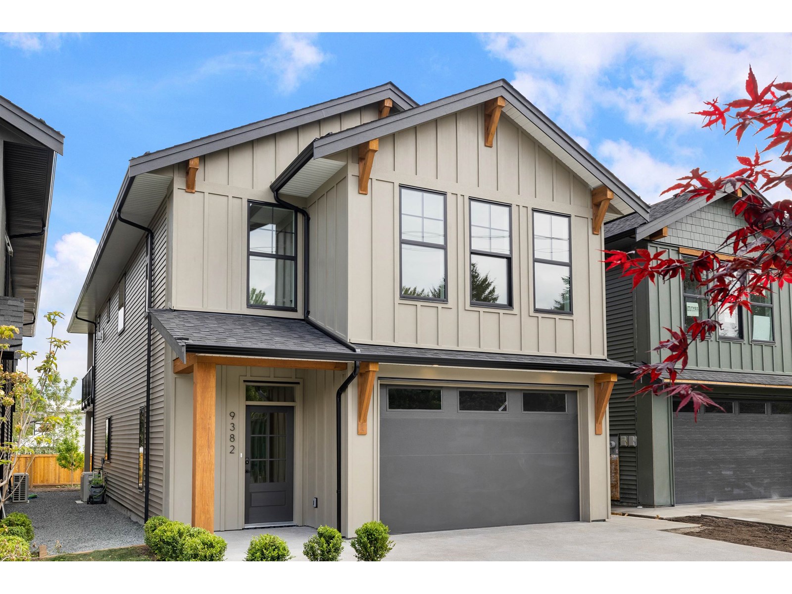 9382 MCNAUGHT ROAD|Chilliwack Proper East