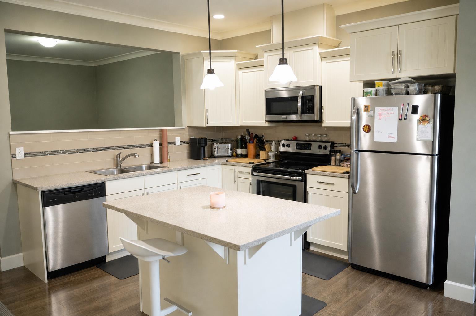 17 45025 WOLFE ROAD|Chilliwack Proper West