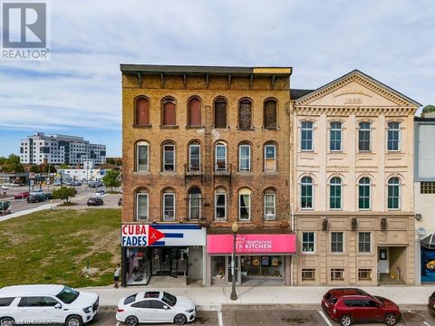 70 COLBORNE Street Brantford ON N3T2G5