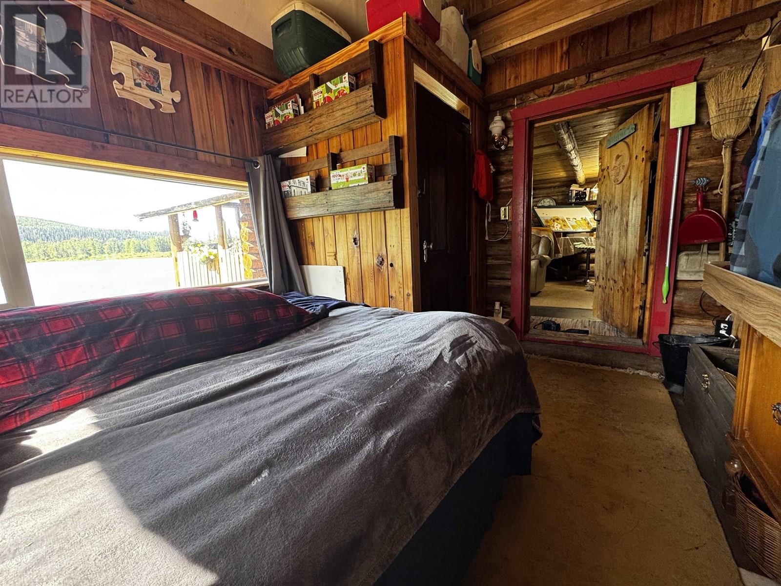 5276 CARIBOO LAKE ROAD