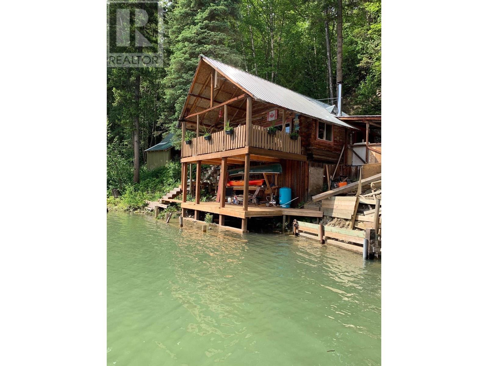 5276 CARIBOO LAKE ROAD
