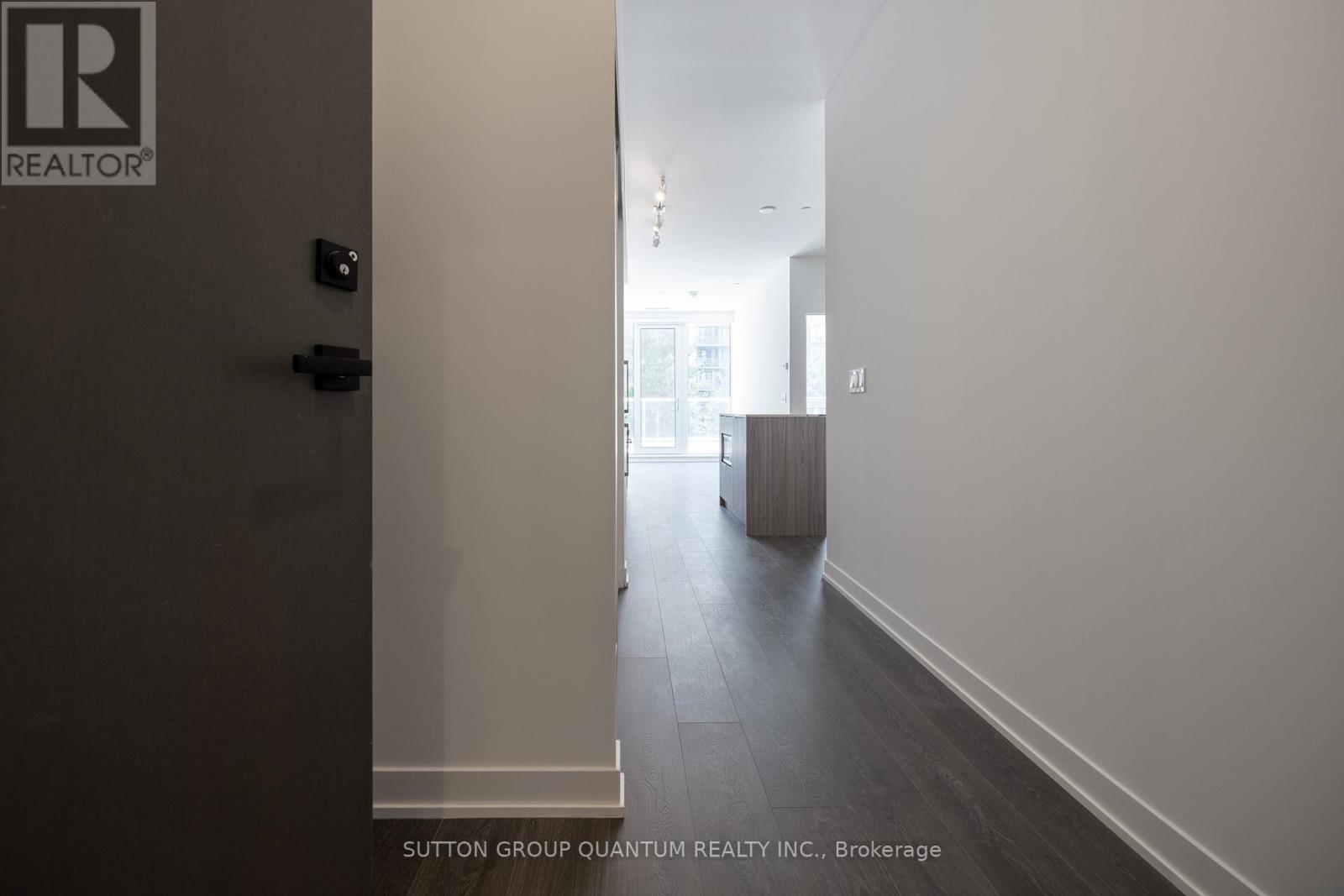 316 - 15 HOLMES AVENUE