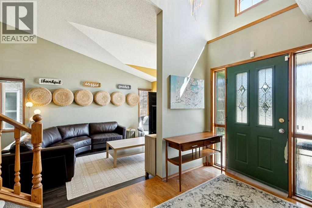 111 Scenic Ridge Court NW