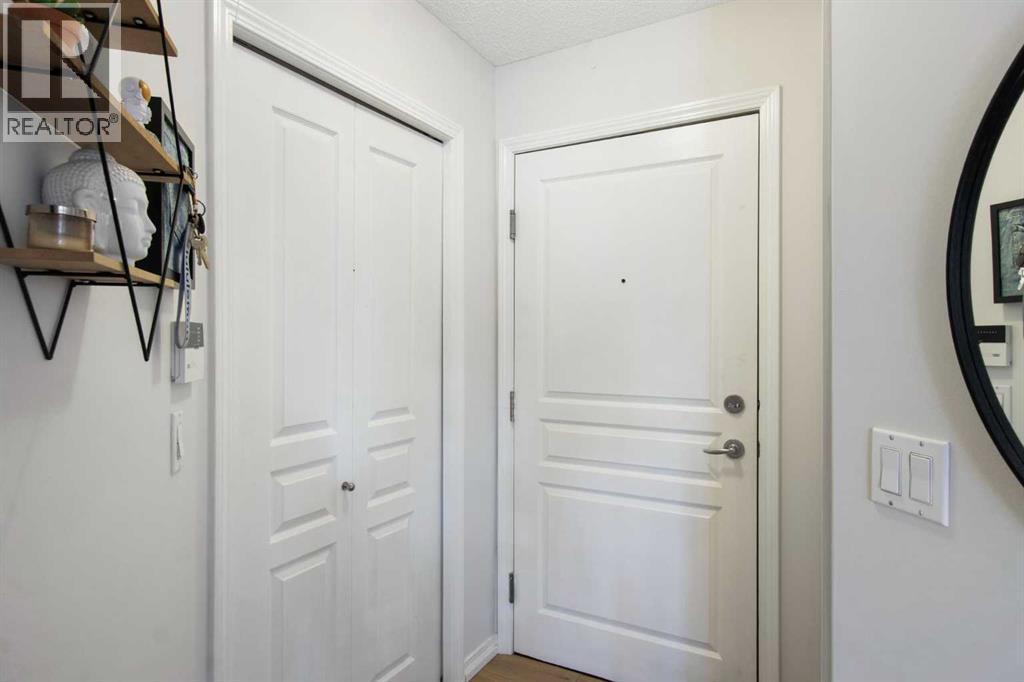 140, 22 Richard Place SW