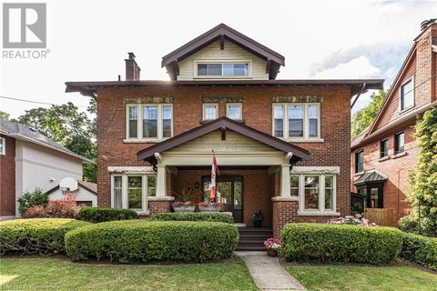 74 CHEDOKE Avenue Hamilton ON L8P4N9