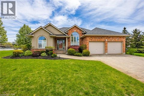 44 FOREST WOOD Drive Port Dover ON N0A1N3