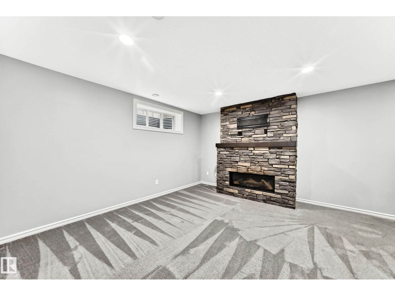 5233 2A AV SW