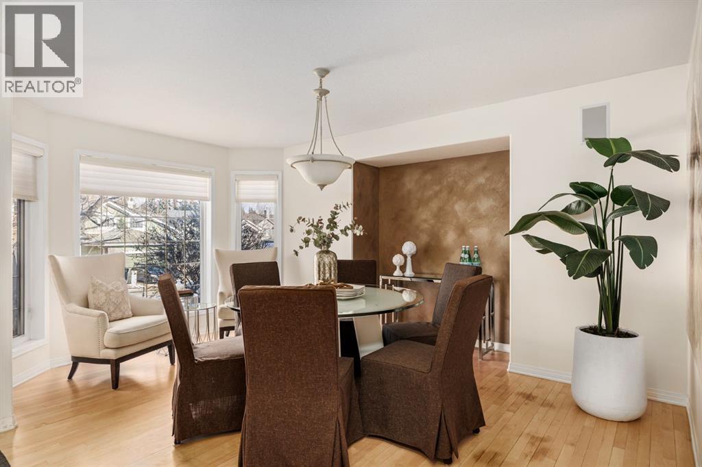 425 Sienna Heights Hill SW