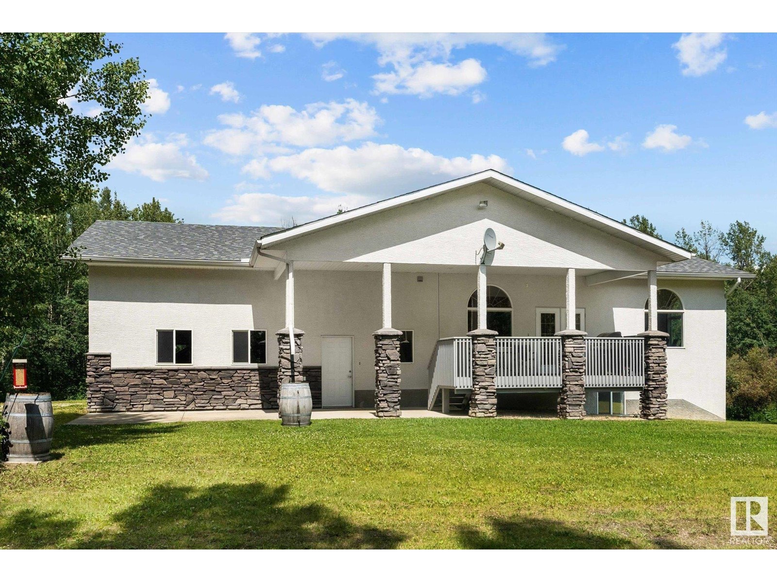 6316 HGHWAY 16