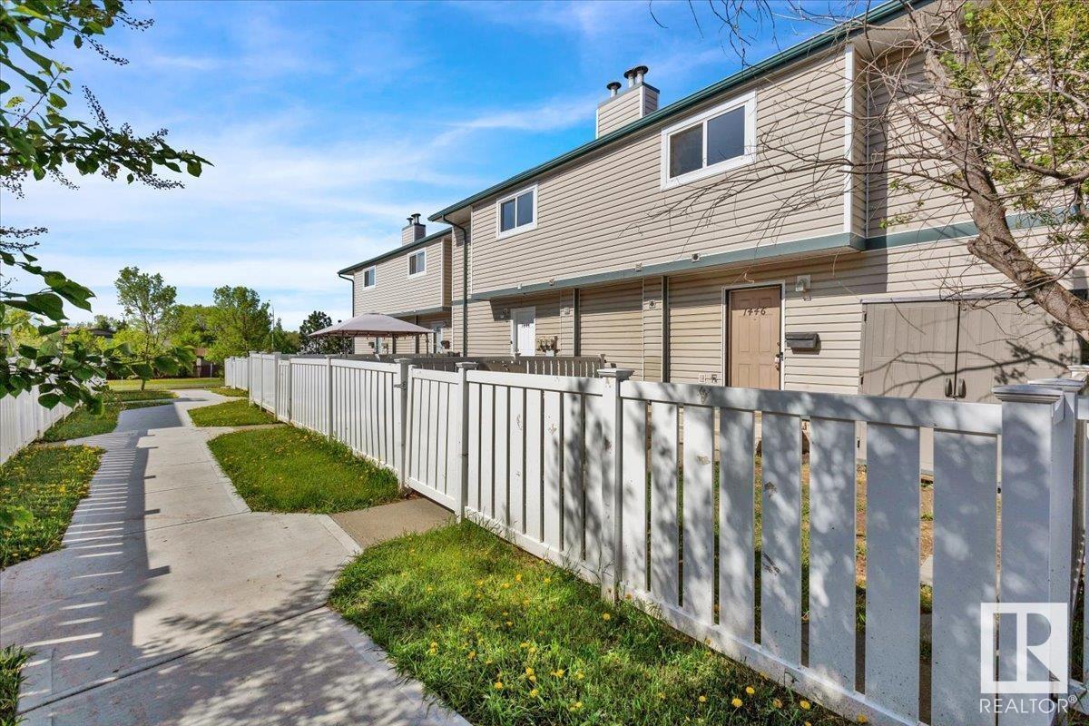 1446 LAKEWOOD RD W NW