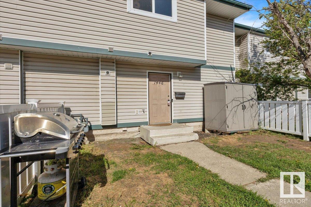 1446 LAKEWOOD RD W NW