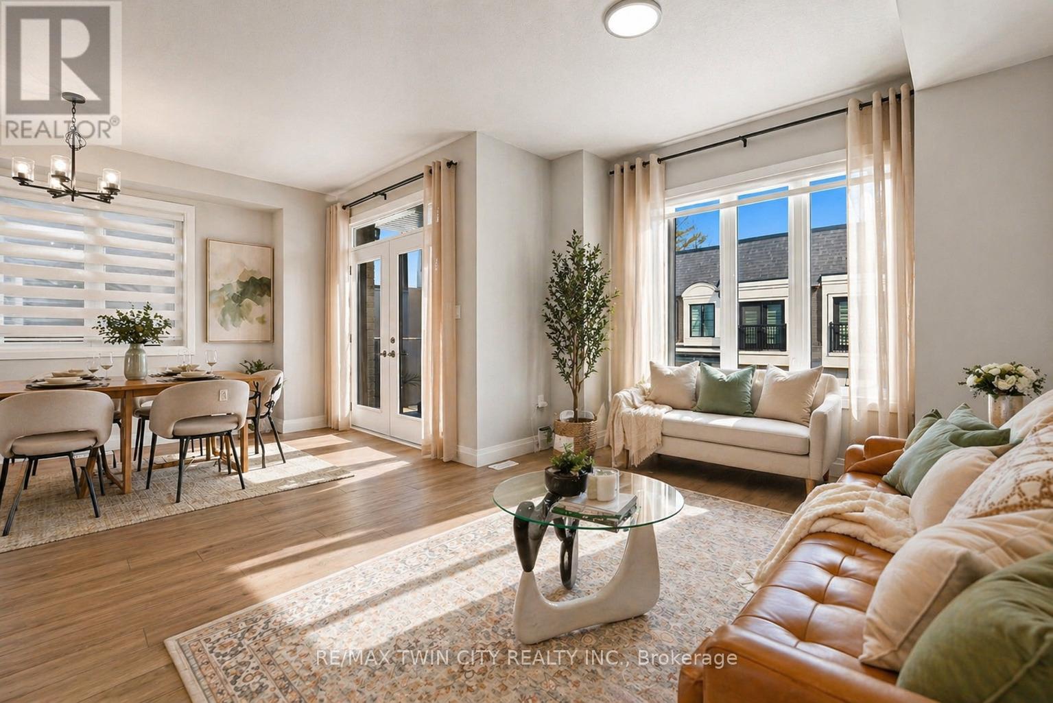 84 - 143 ELGIN STREET
