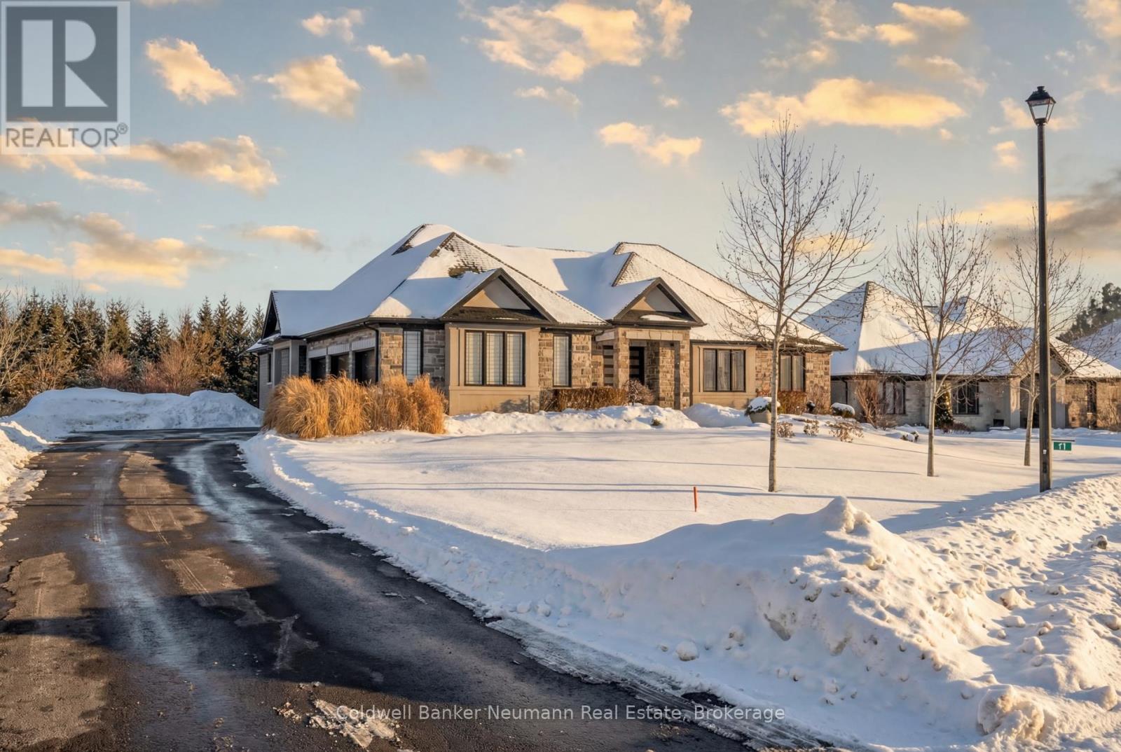 14 INVERHILL ROAD