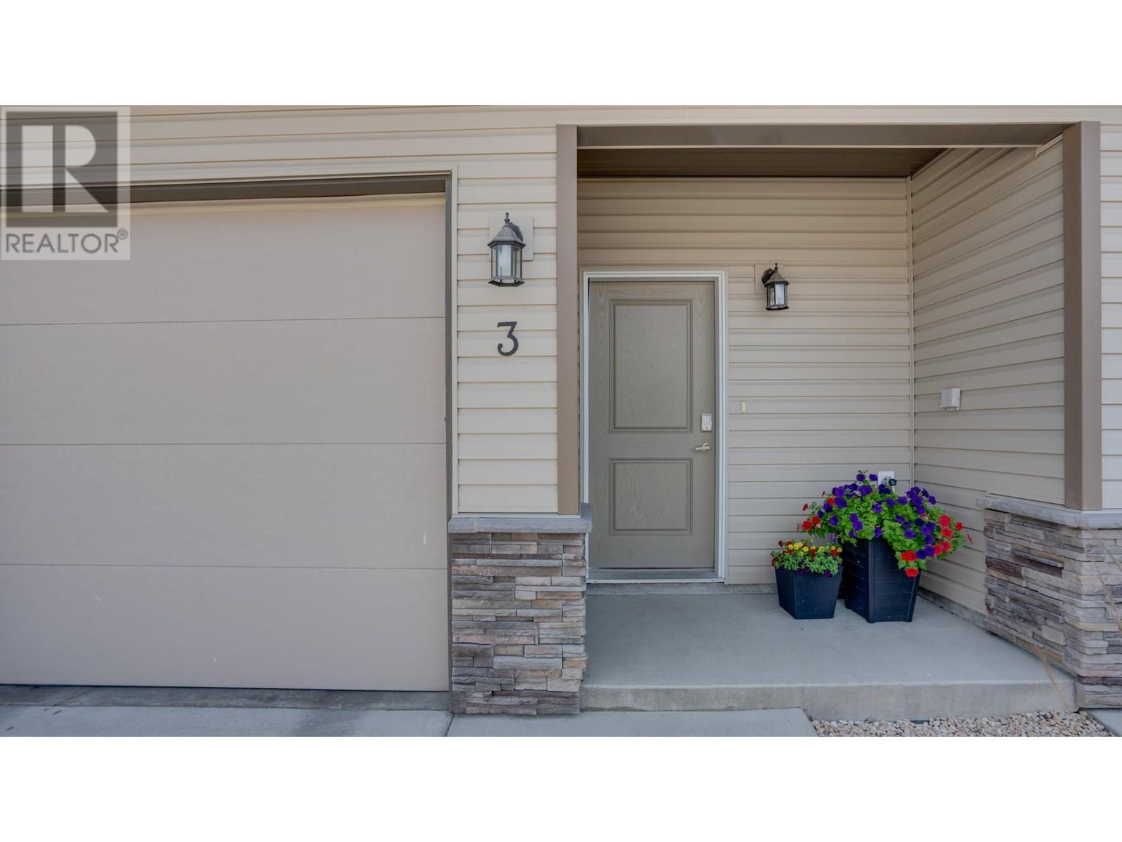 933 Mt Robson Place Unit# 3