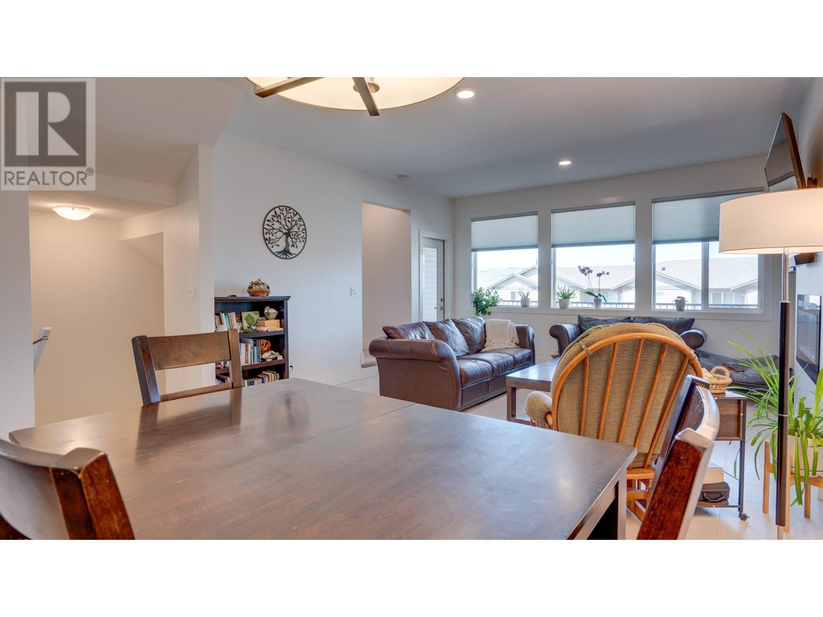 933 Mt Robson Place Unit# 3