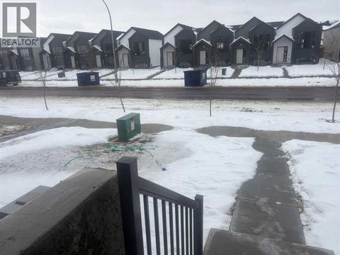 3005 47 Street S Lethbridge AB T1K8L5