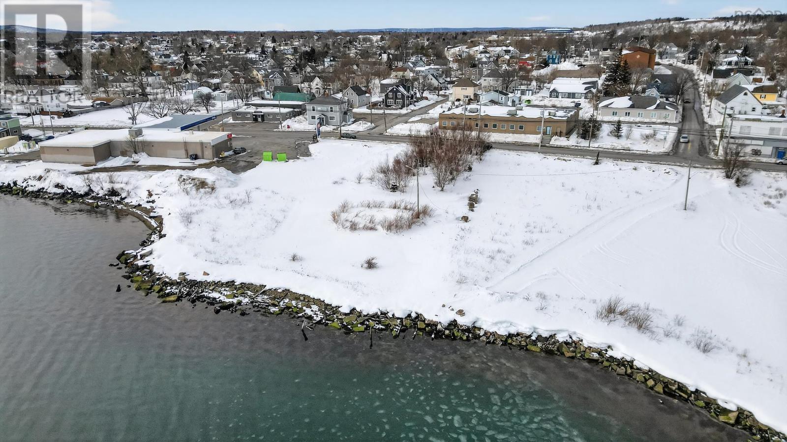 201 Commercial Street