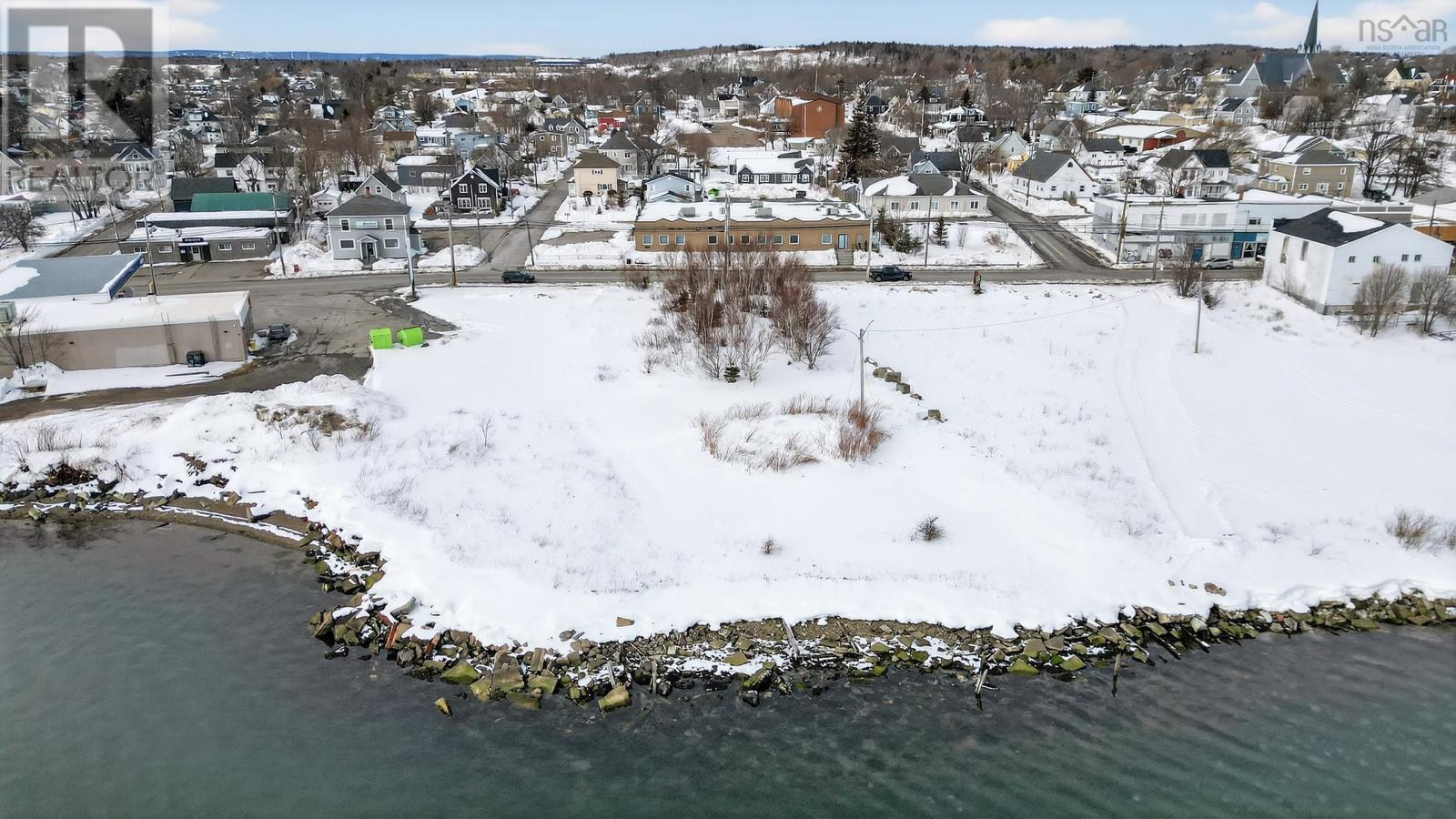 201 Commercial Street