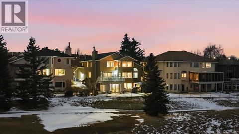 40 Country Hills Close NW Calgary AB T3K3Y9
