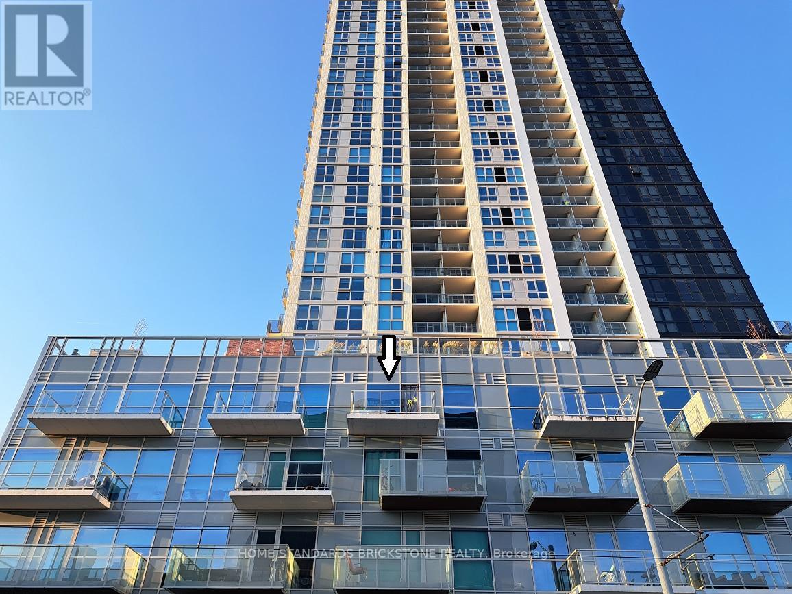 405 - 60 FREDERICK STREET