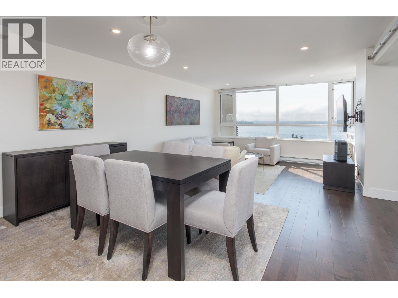 1302 2203 BELLEVUE AVENUE