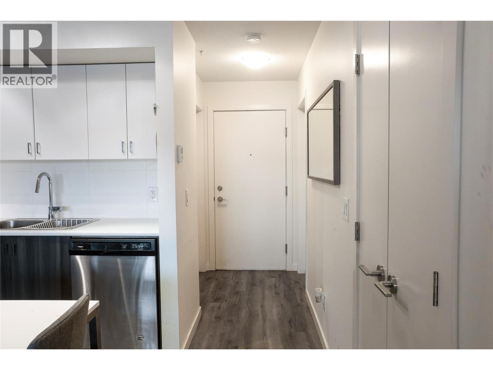 655 Academy Way Unit# 121