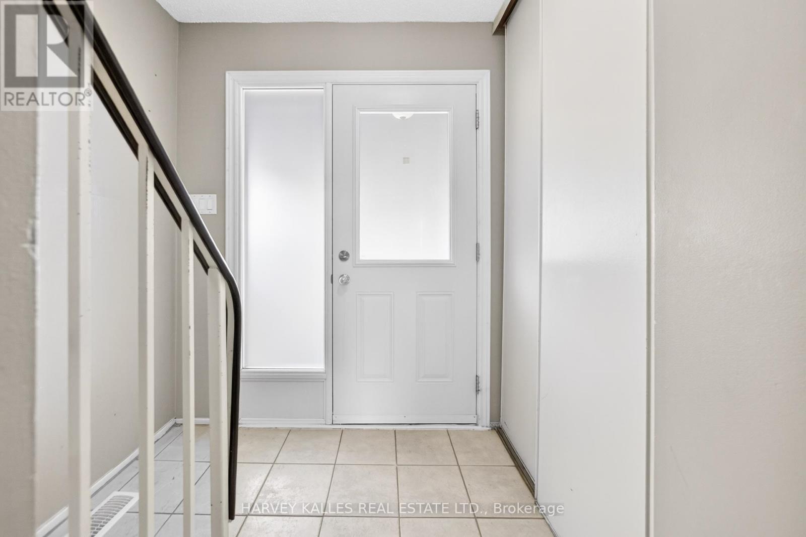 56 - 135 CHALMERS STREET S