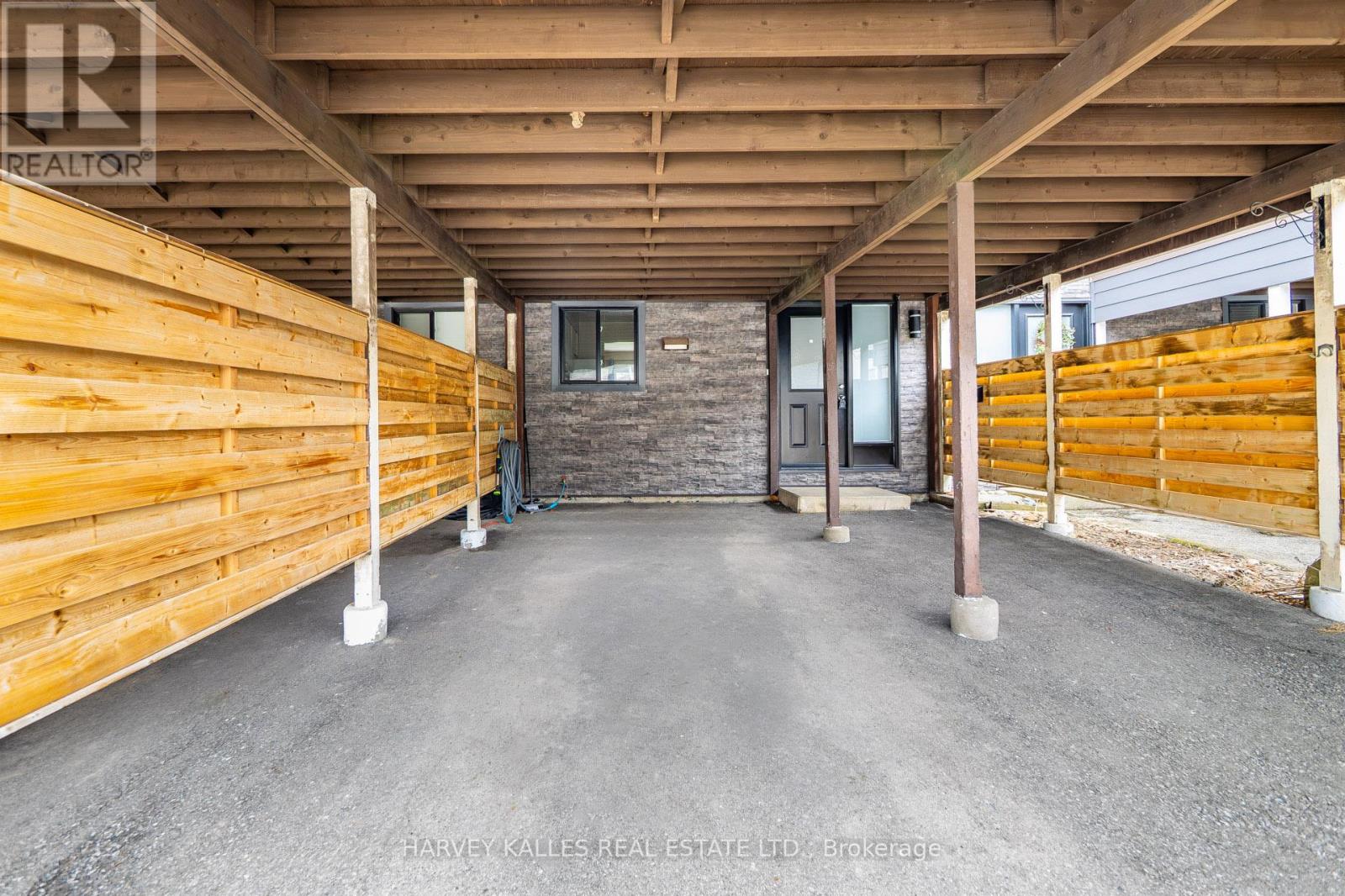 56 - 135 CHALMERS STREET S