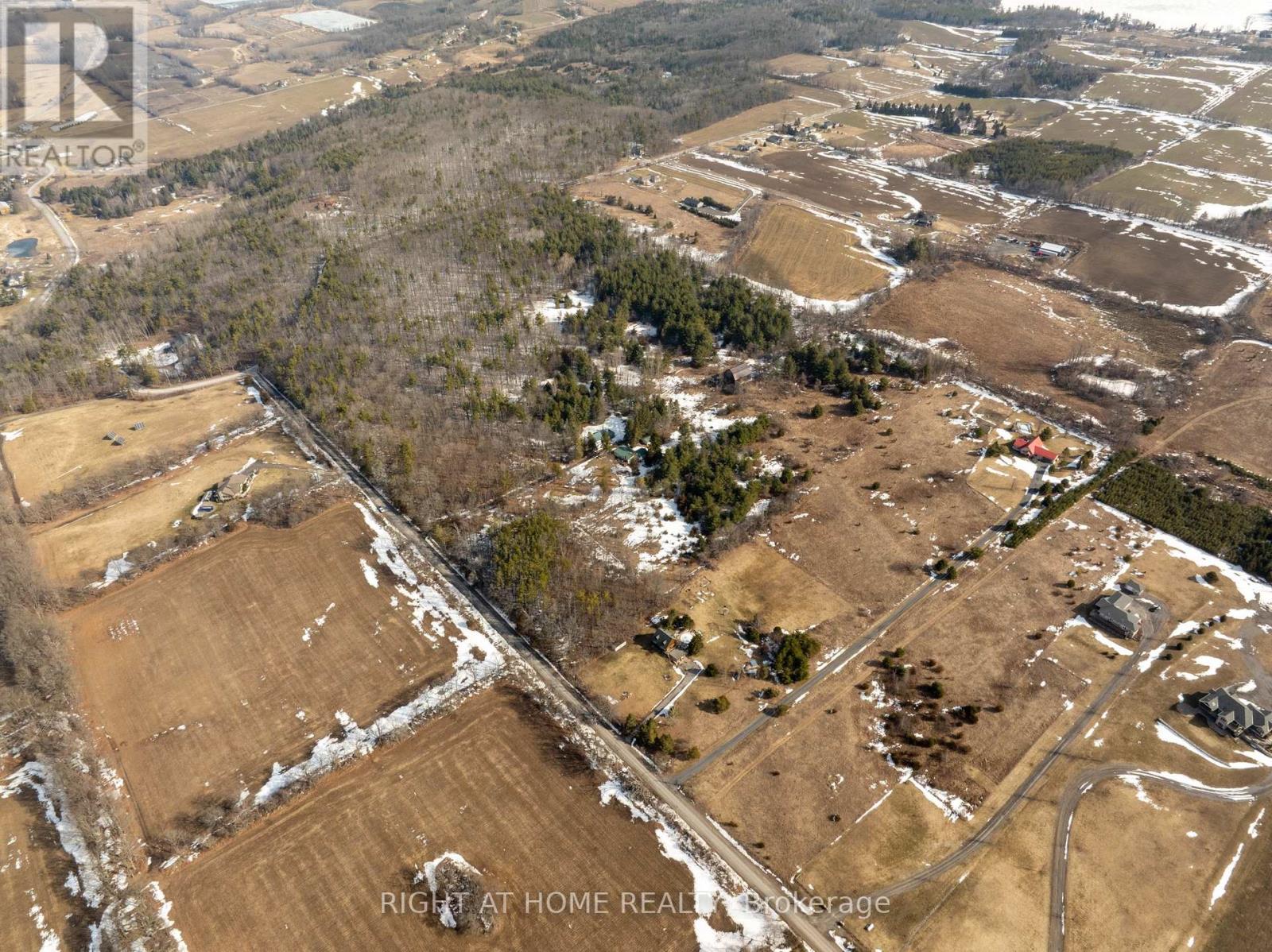 262 GOLF COURSE ROAD W