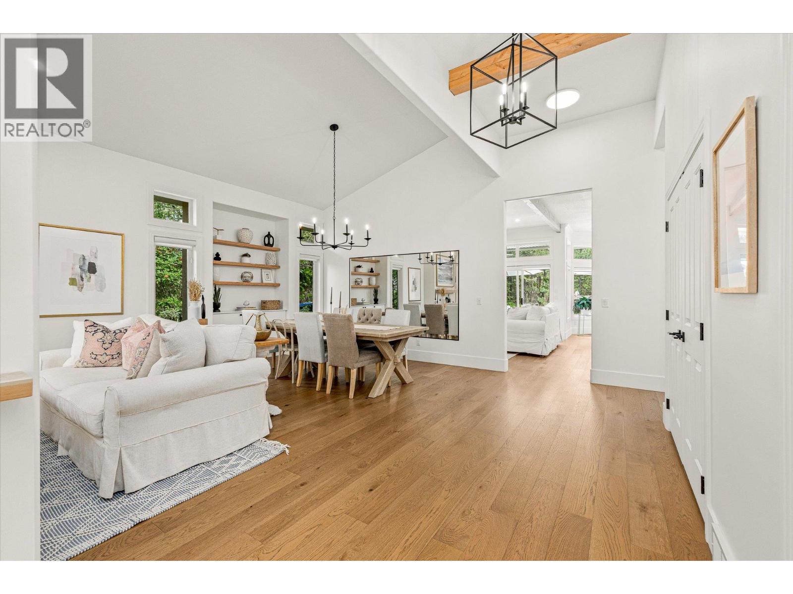 4190 Gallaghers Forest S
