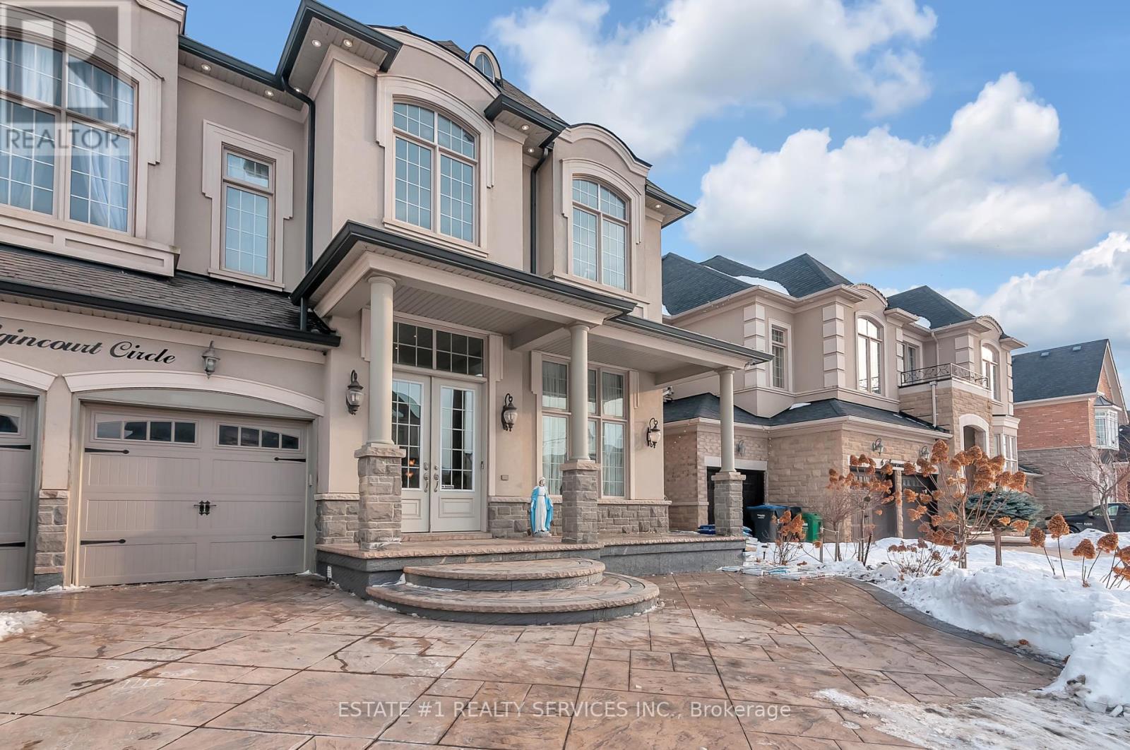 4 AGINCOURT CIRCLE