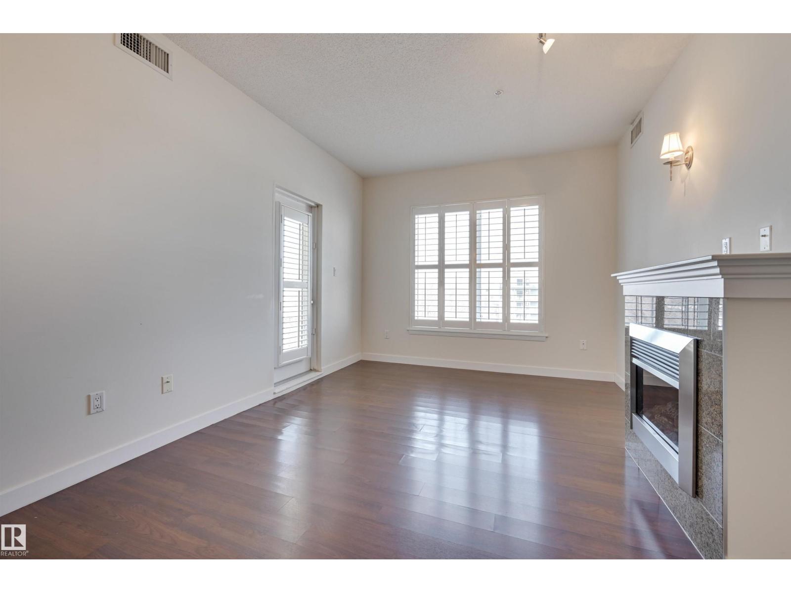 #521 10333 112 ST NW