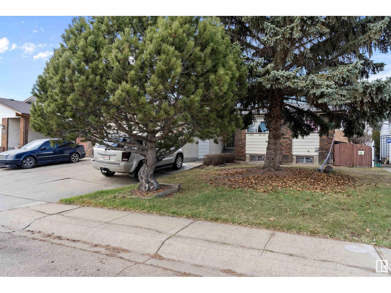 11412 141 AV NW