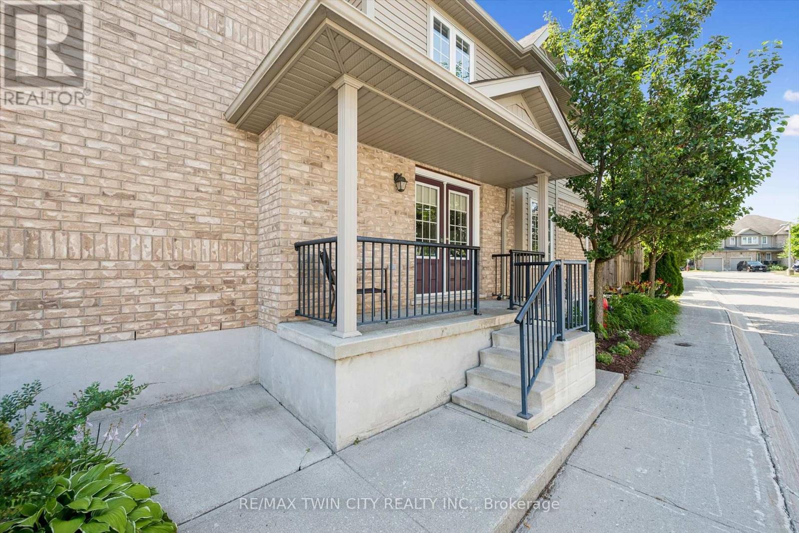 36 - 555 CHABLIS DRIVE