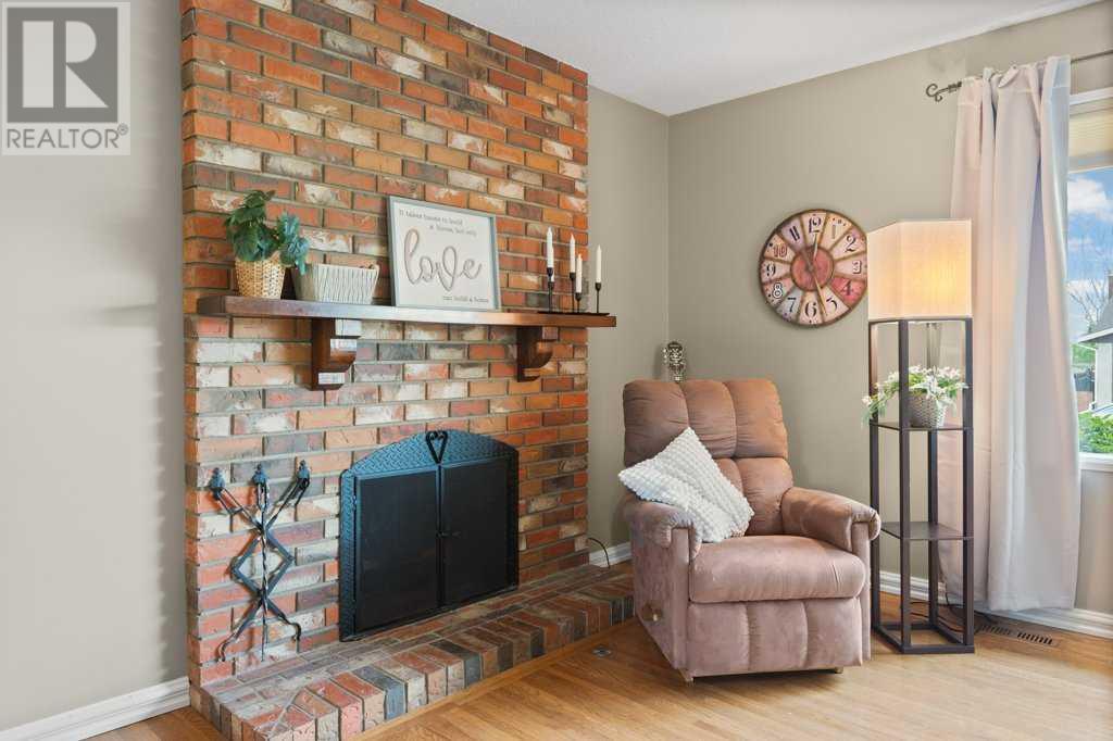 131 Bracewood Road SW