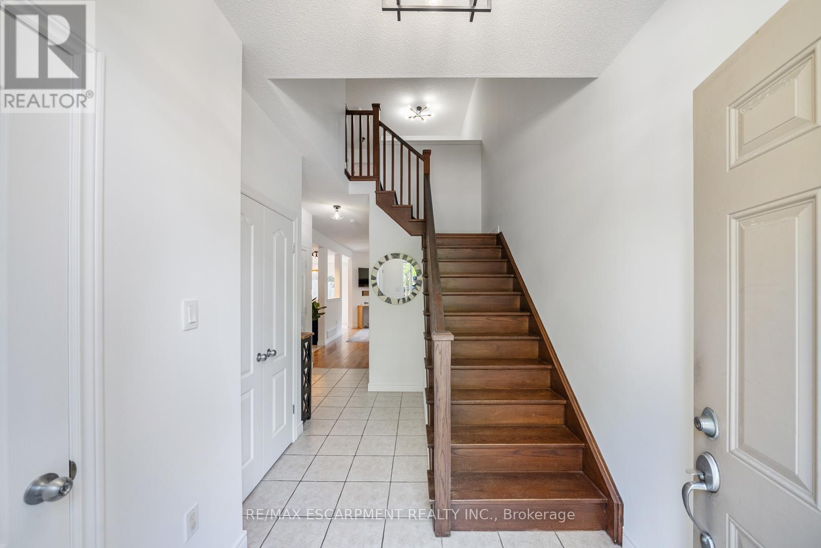 4 - 10 LIDDYCOAT LANE