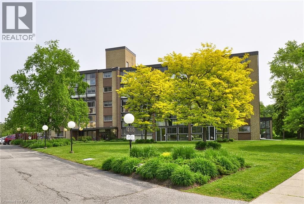 400 CHAMPLAIN Boulevard Unit# 404