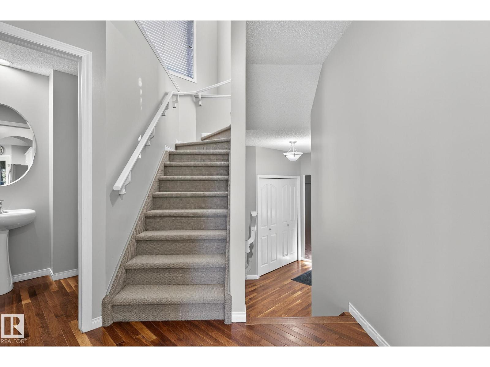 1147 RUTHERFORD CL SW