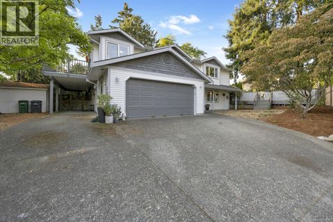 1616 Nelles Pl Saanich BC V8N6L7
