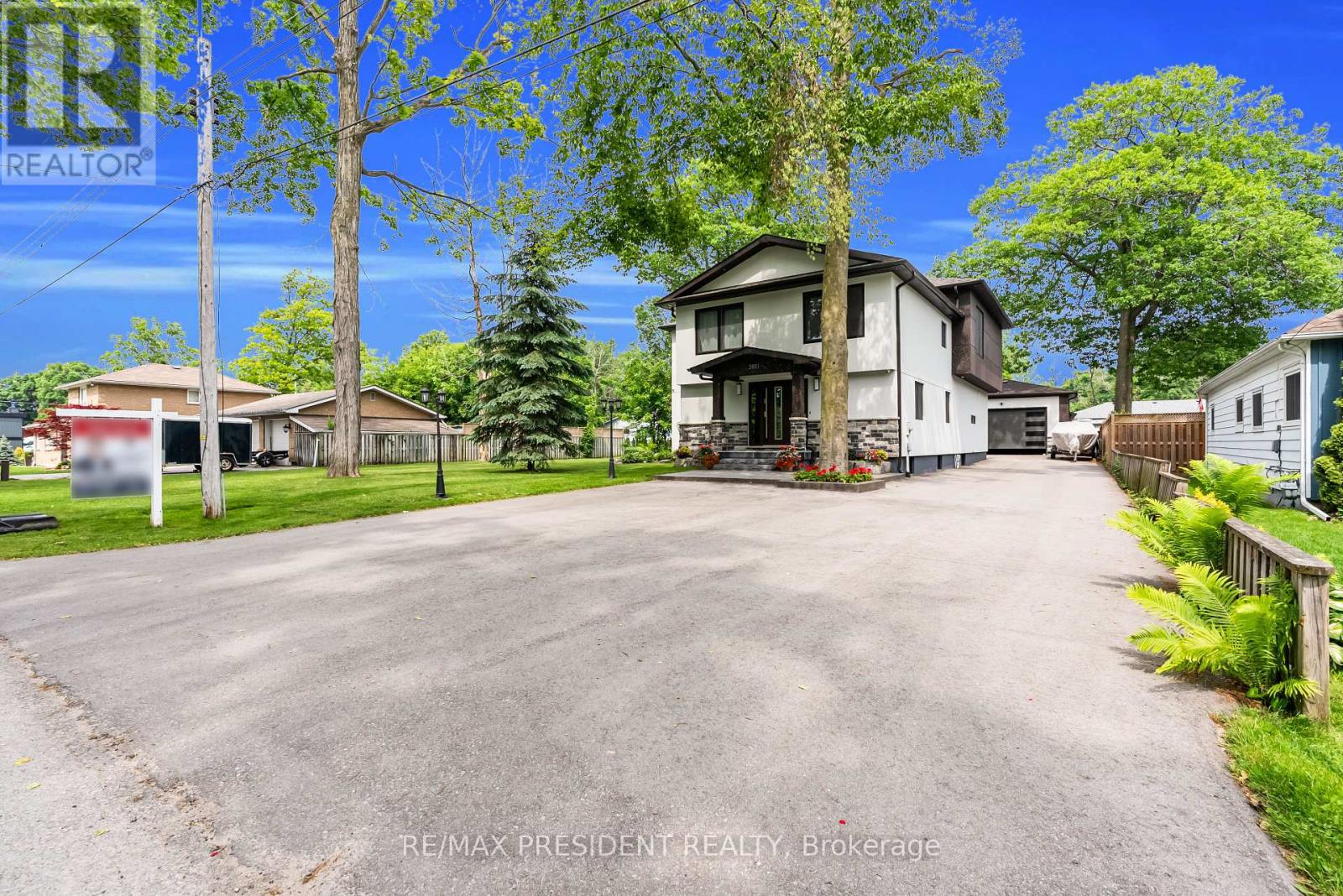 3951 ALBERTA AVENUE