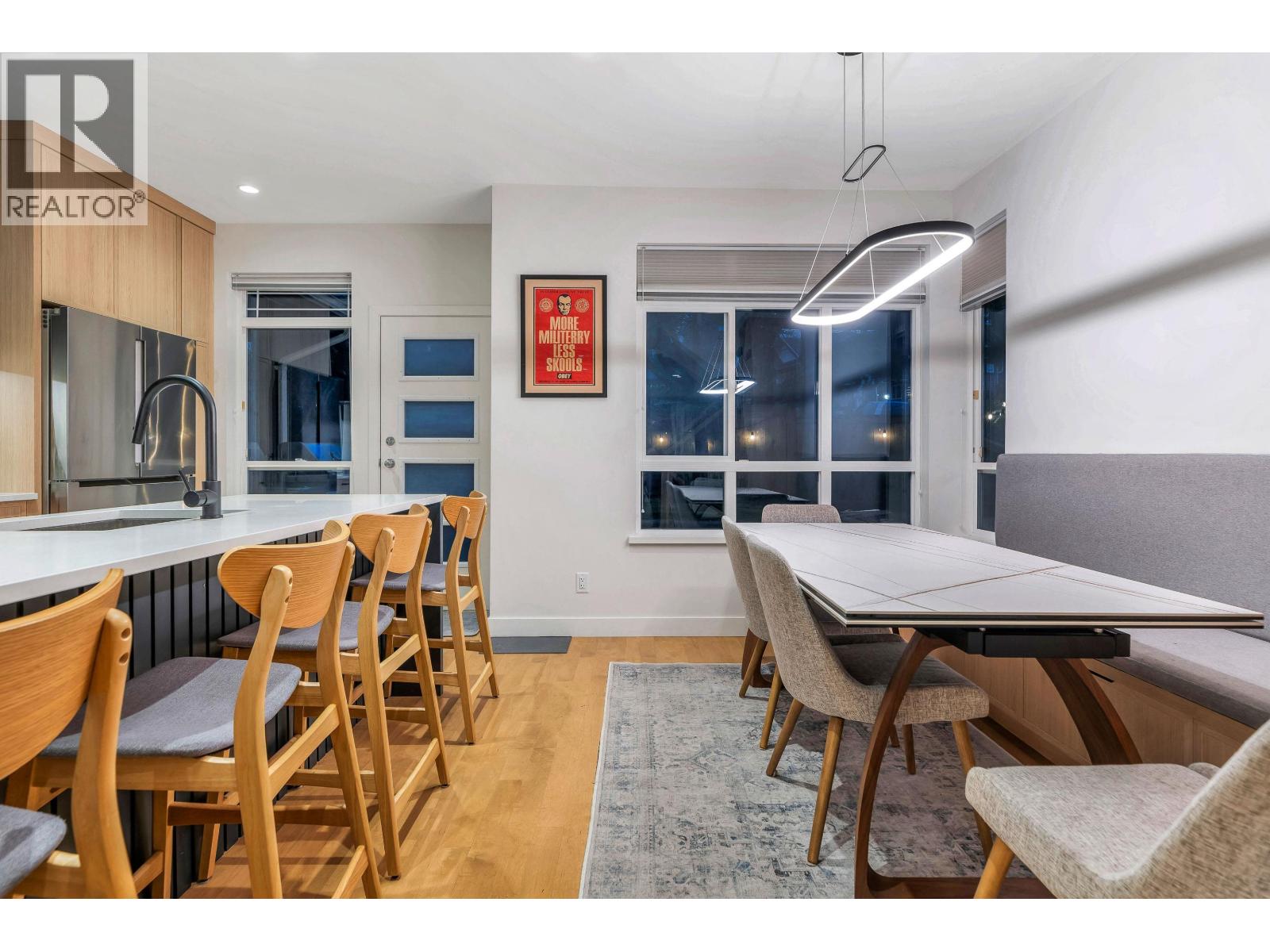 24 15 FOREST PARK WAY