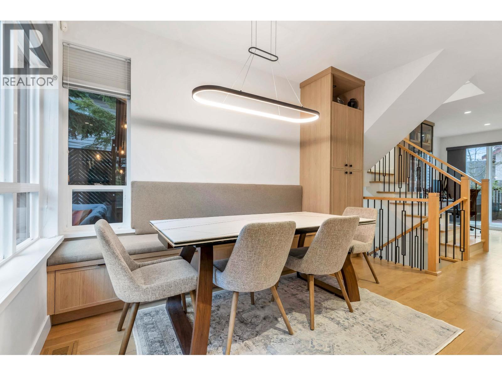 24 15 FOREST PARK WAY