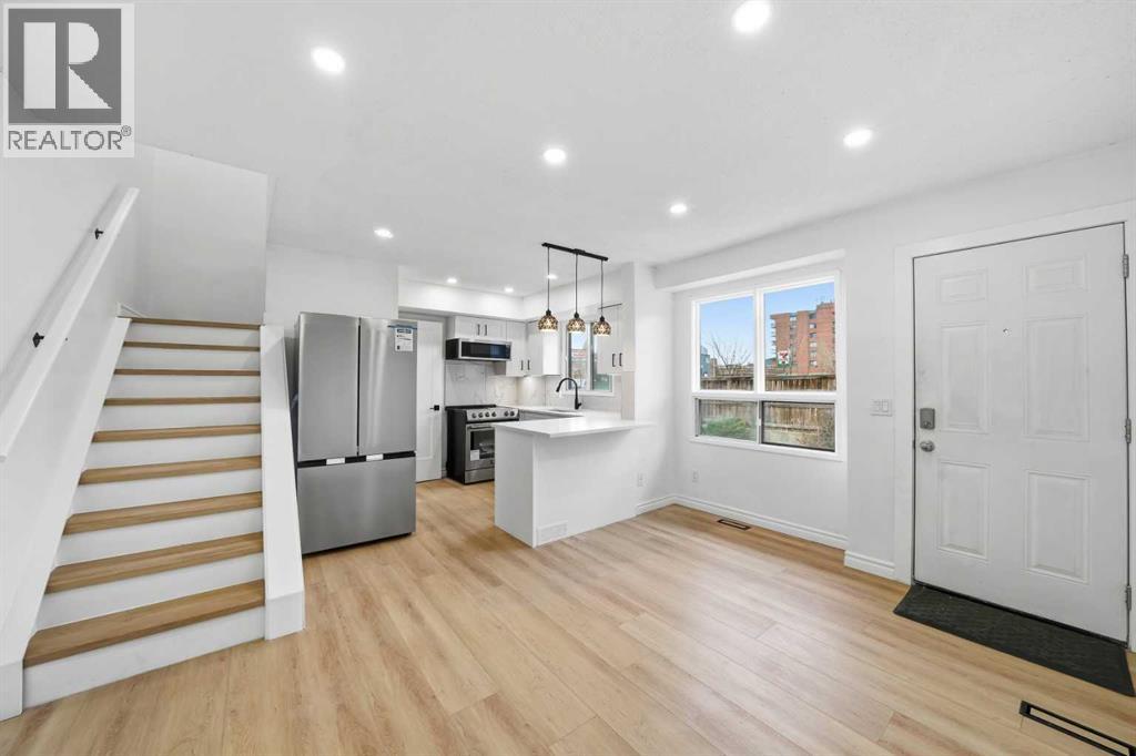 3, 2804 17 Avenue SW