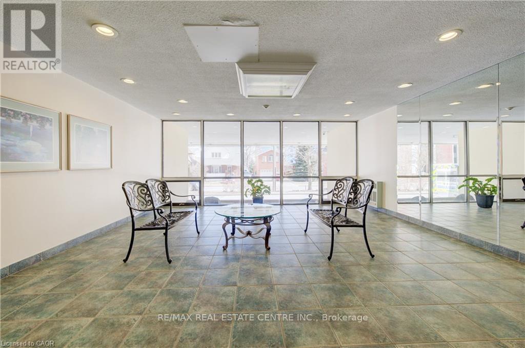 1406 - 81 CHURCH STREET